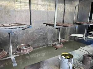 電機噴涂現(xiàn)場